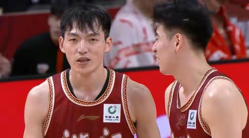 AYX SPORTS-赛前欧篮联传出新动向，浙江稠州更衣室发声，管理层表态——气氛紧张，赛程密集仍需轮换的简单介绍